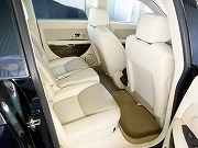 2010年 シトロエン C6 エクスクルーシブラウンジパッケージ(写真)