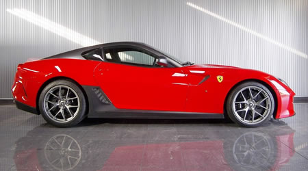 2011年 フェラーリ 599GTO(写真)
