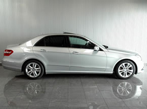 2010年　メルセデスベンツ350アバンギャルド