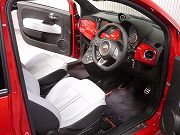 2012年　ABARTH 　500C(写真)