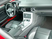 2011年　AMG　SLS63(写真)