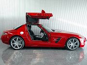 2011年　AMG　SLS63(写真)