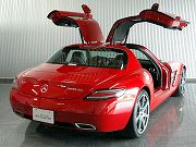 2011年　AMG　SLS63(写真)