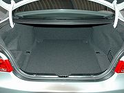 2006年　BMW　M5(写真)