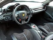 2012年 フェラーリ 458イタリヤ(写真)