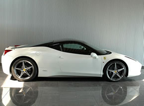 2012年 フェラーリ458イタリヤ