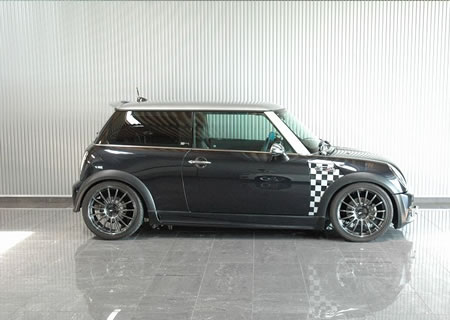 2007年　ミニクーパーS　チェックメイト(写真)