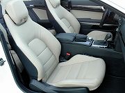 2010年メルセデスベンツ　E350　アバンギャルドカブリオレ(写真)