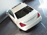 2010年　メルセデスベンツ　S400ハイブリッドロング(写真)
