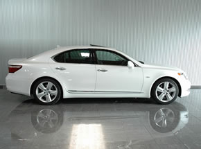 2006年　レクサス　LS460　バージョンSIパッケージ