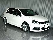 2011年　フォルクスワーゲンゴルフR(写真)