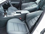 2009年　AMG　C63(写真)