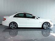 2009年　AMG　C63(写真)