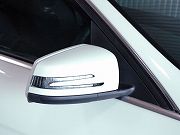 2009年　AMG　C63(写真)