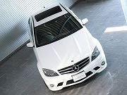 2009年　AMG　C63(写真)