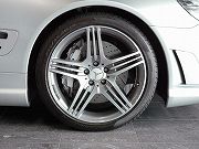 2009年　AMG　SL63(写真)