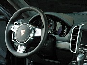 2012年　ポルシェカイエンターボ(写真)