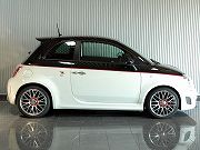 2013年　アバルト　595ツーリズモ(写真)