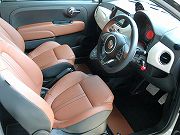 2013年　アバルト　595ツーリズモ(写真)