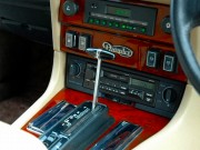 1993年　ダイムラーダブルシックス(写真)