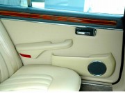 1993年　ダイムラーダブルシックス(写真)