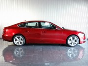 2011年　アウディA5スポーツバック2.0TFSI(写真)