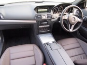 2013年　メルセデスベンツE250カブリオレ(写真)