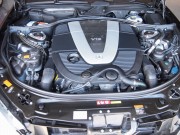 2006年　メルセデスベンツS600ロング(写真)