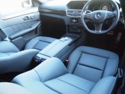 2011年　メルセデスベンツE550アバンギャルド(写真)