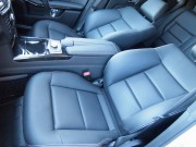 2011年　メルセデスベンツE550アバンギャルド(写真)