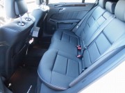 2011年　メルセデスベンツE550アバンギャルド(写真)