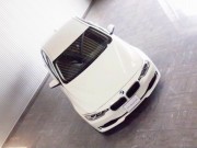 2012年　BMW328i(写真)