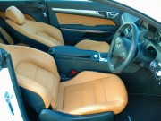 2010年　メルセデスベンツE350ク−ペ(写真)