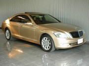 2006年　メルセデスベンツS500(写真)