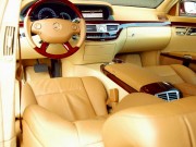 2007年　メルセデスベンツS600ロング(写真)