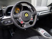 2012年　フェラーリ458イタリヤ(写真)