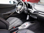 2012年　フェラーリ458イタリヤ(写真)