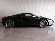 2012年　フェラーリ458イタリヤ(写真)