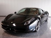 2012年　フェラーリ458イタリヤ(写真)