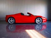 2012年 フェラーリ458スパイダー(写真)