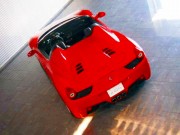 2012年 フェラーリ458スパイダー(写真)