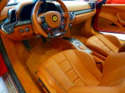 2013年 フェラーリ458イタリヤ(写真)