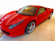 2013年 フェラーリ458イタリヤ(写真)