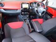 2014年　ルノールーテシアインテンス(写真)