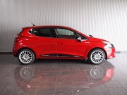 2014年　ルノールーテシアインテンス(写真)