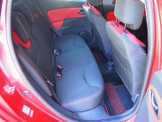 2013年　ルノールーテシアインテンス(写真)