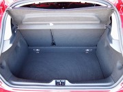 2013年　ルノールーテシアインテンス(写真)