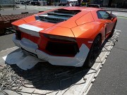 2013年　ランボルギーニ　アヴェンタドール(写真)