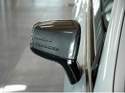 2014年　AMG　SL63S(写真)