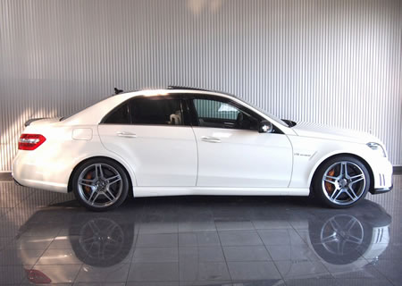 2012年　AMG　E63　パフォーマンスパッケージ(写真)